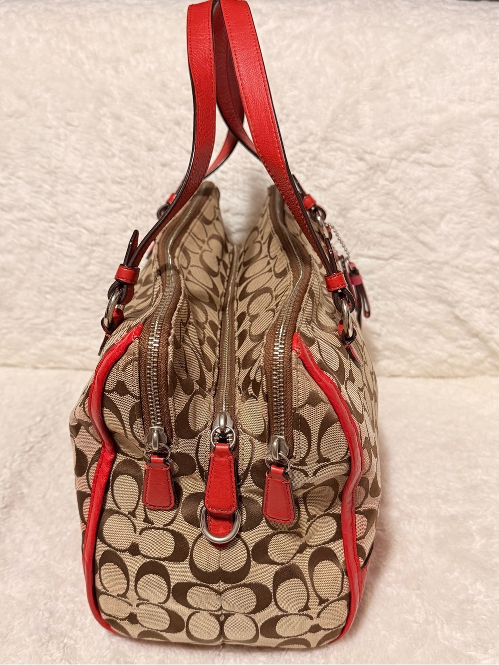 Coach Beige Signature Canvas Satchel with Red Leather Trim - Picture 5 of 16